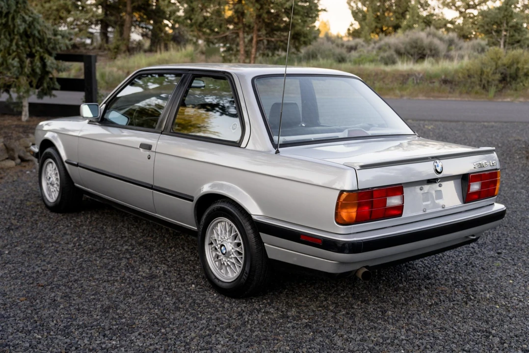 1991 BMW E30 3 Series - Image 15 of 31