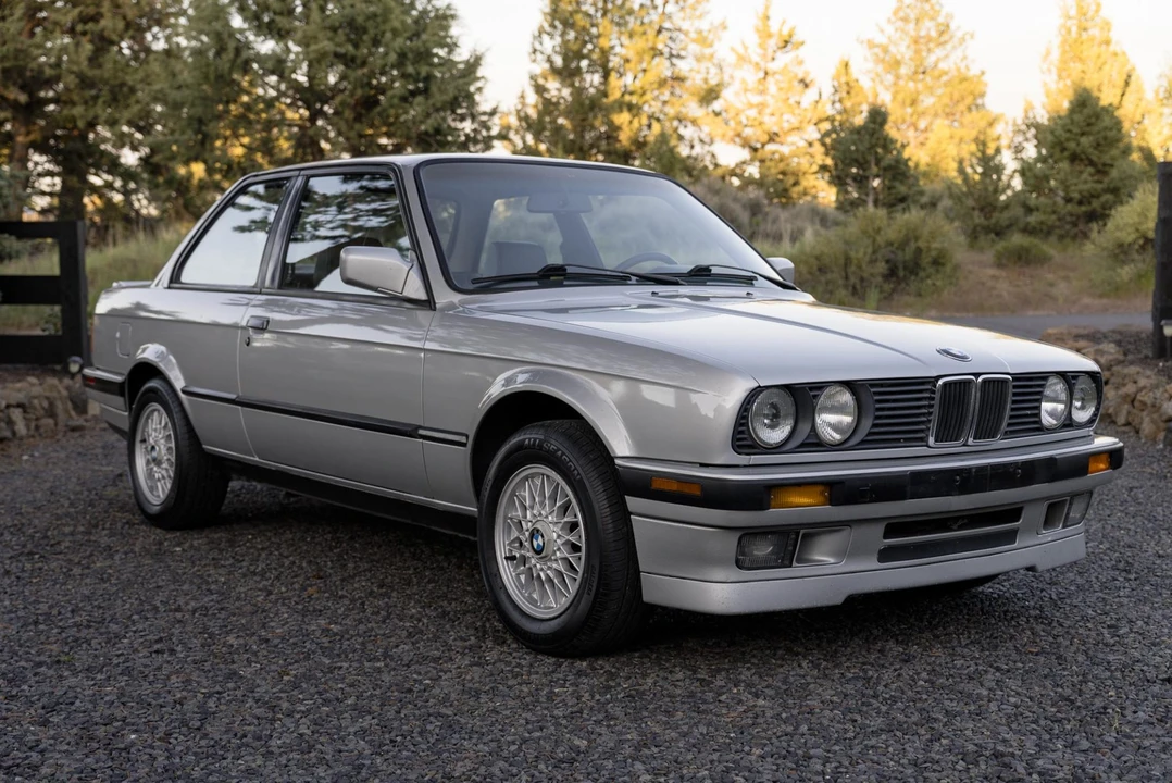 1991 BMW E30 3 Series - Image 8 of 31