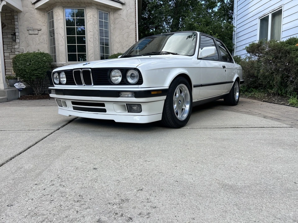 1991 BMW E30 3 Series - Image 9 of 31