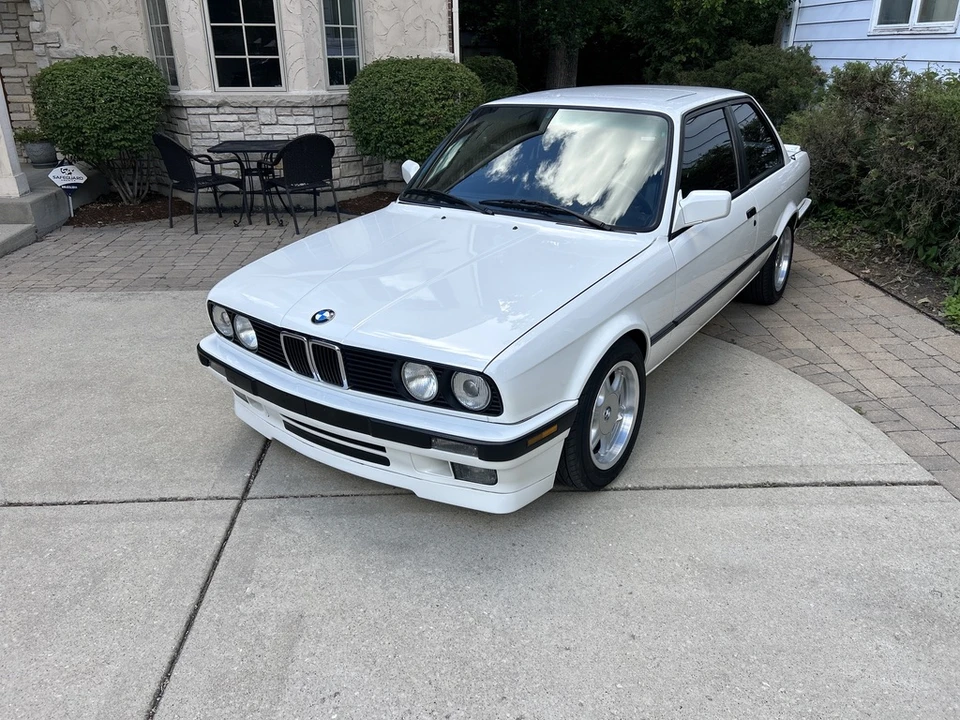 1991 BMW E30 3 Series - Image 7 of 31