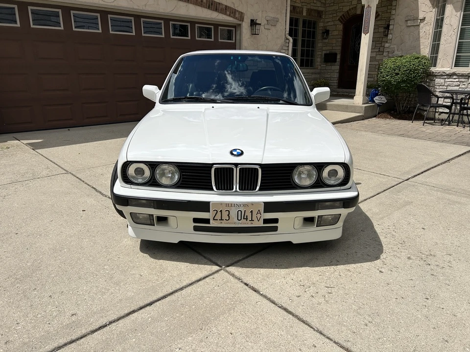 1991 BMW E30 3 Series - Image 2 of 31