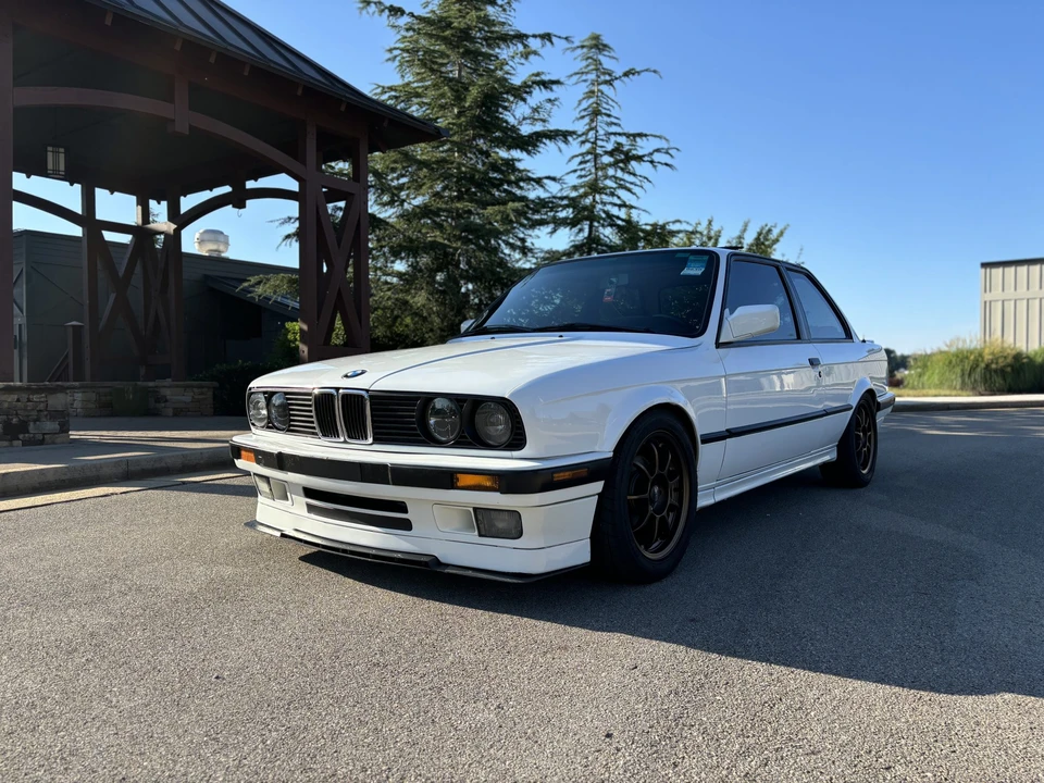 1991 BMW E30 3 Series - Image 3 of 31