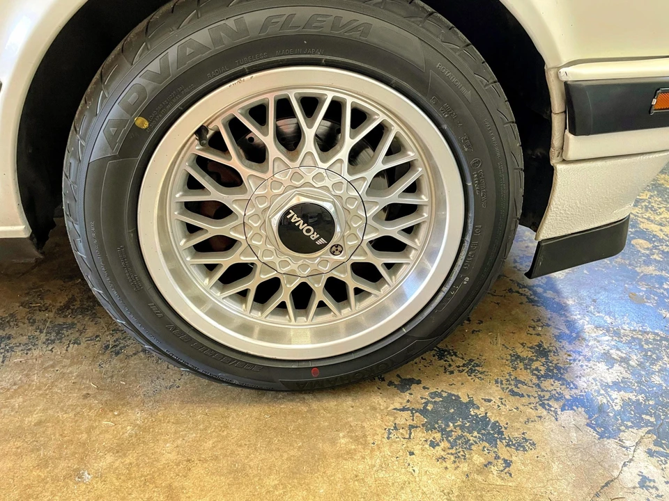 1991 BMW E30 3 Series - Image 27 of 31