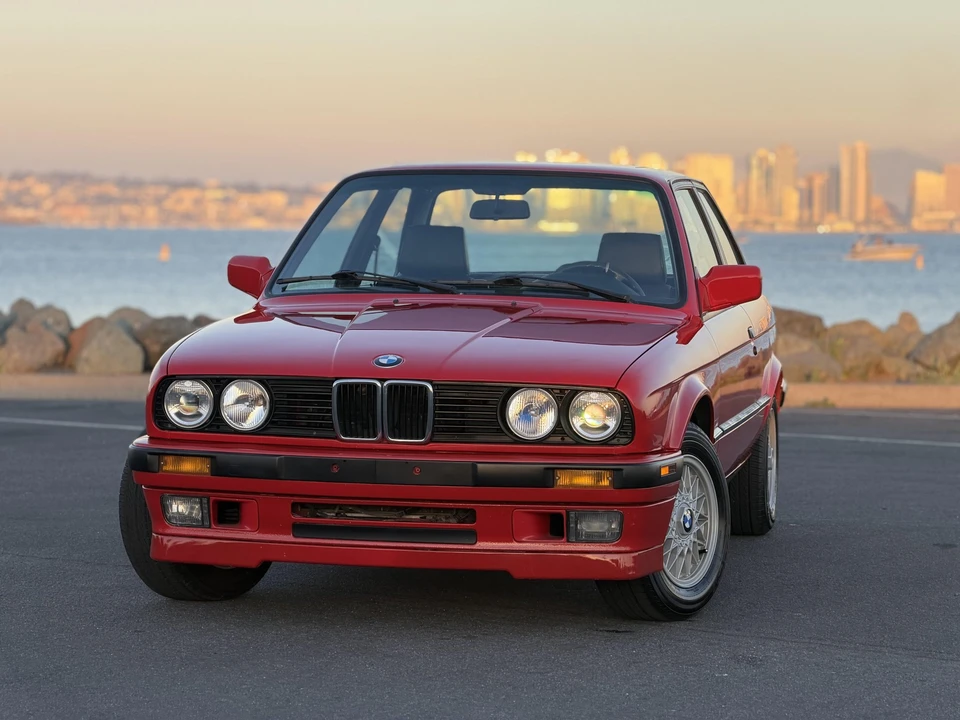 1991 BMW E30 3 Series - Image 11 of 31