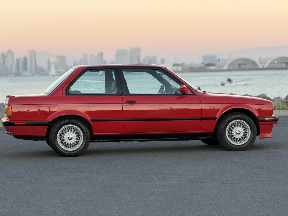 1991 BMW E30 3 Series - Image 25 of 31