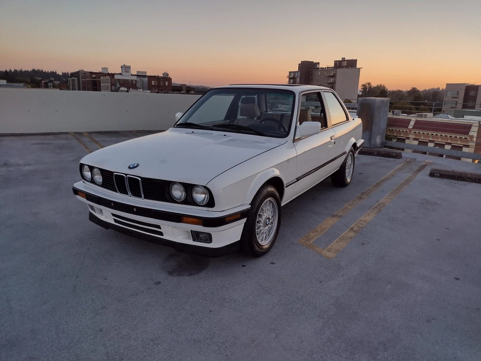 1991 BMW E30 3 Series - Image 3 of 31