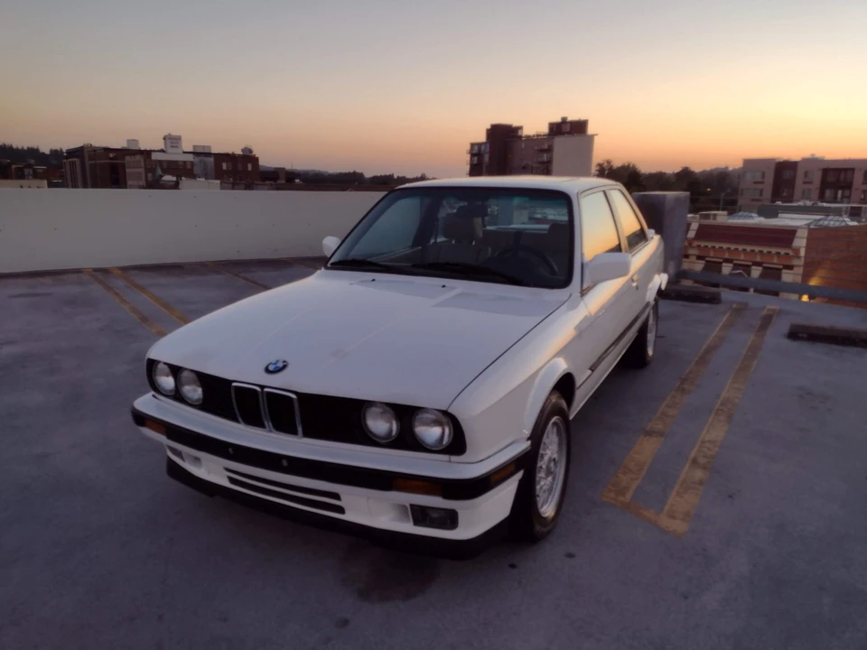 1991 BMW E30 3 Series - Image 4 of 31