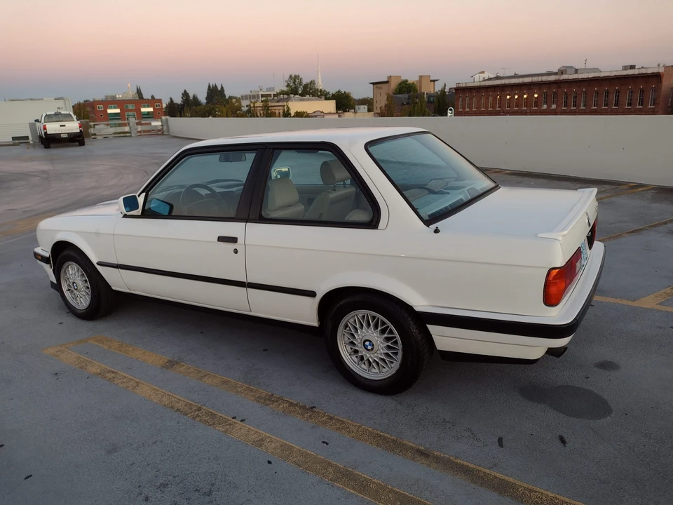 1991 BMW E30 3 Series - Image 30 of 31