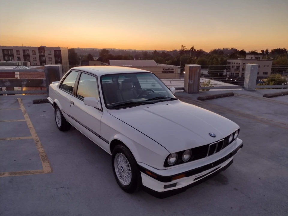 1991 BMW E30 3 Series - Image 11 of 31