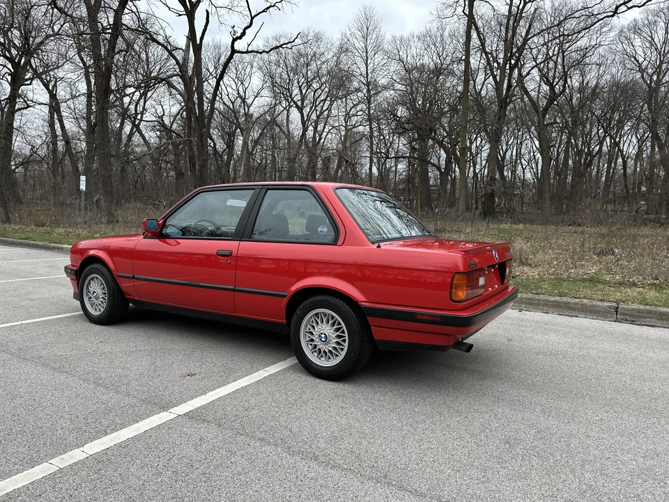 1991 BMW E30 3 Series - Image 9 of 31