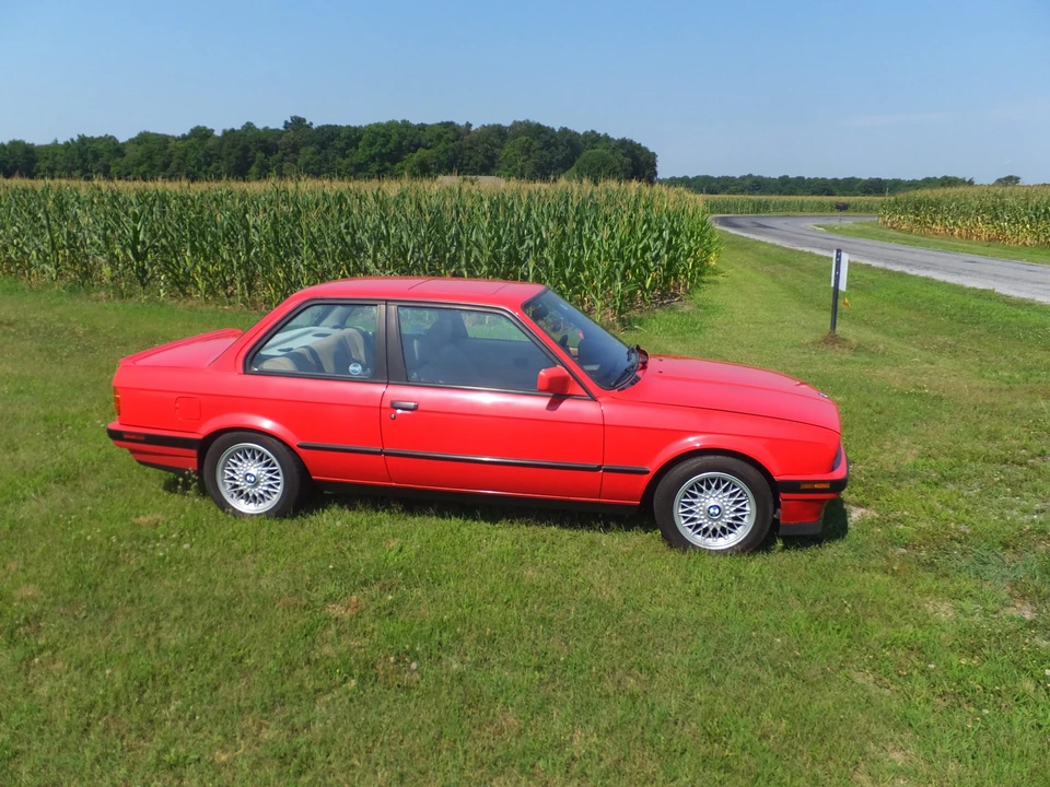 1991 BMW E30 3 Series - Image 14 of 31