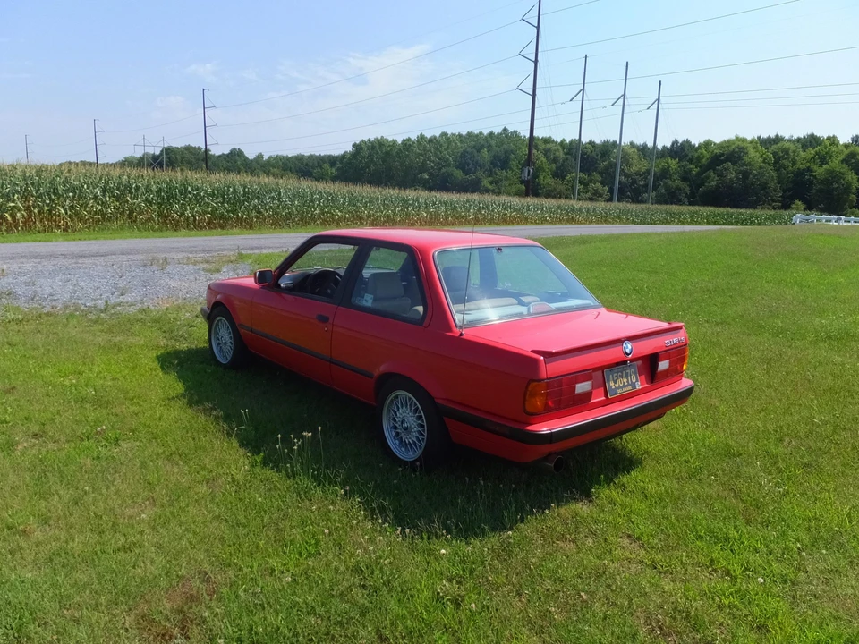 1991 BMW E30 3 Series - Image 7 of 31