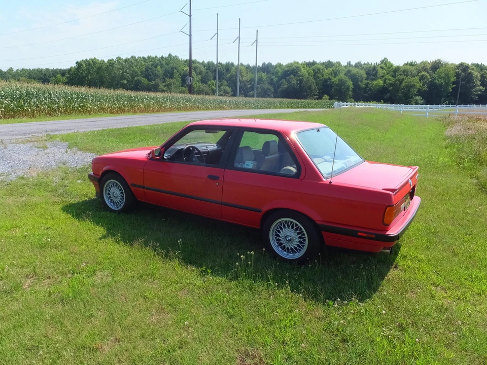 1991 BMW E30 3 Series - Image 6 of 31