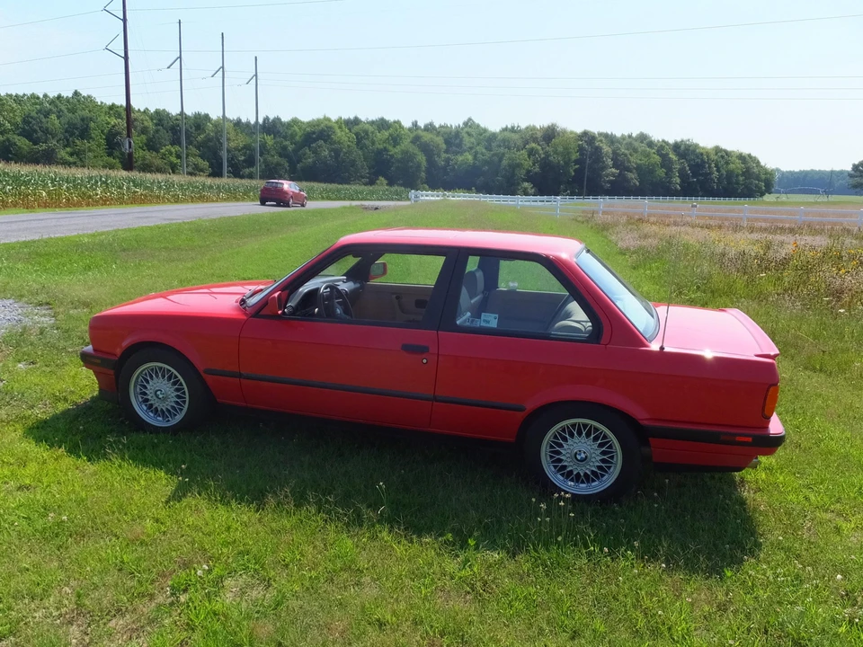 1991 BMW E30 3 Series - Image 5 of 31