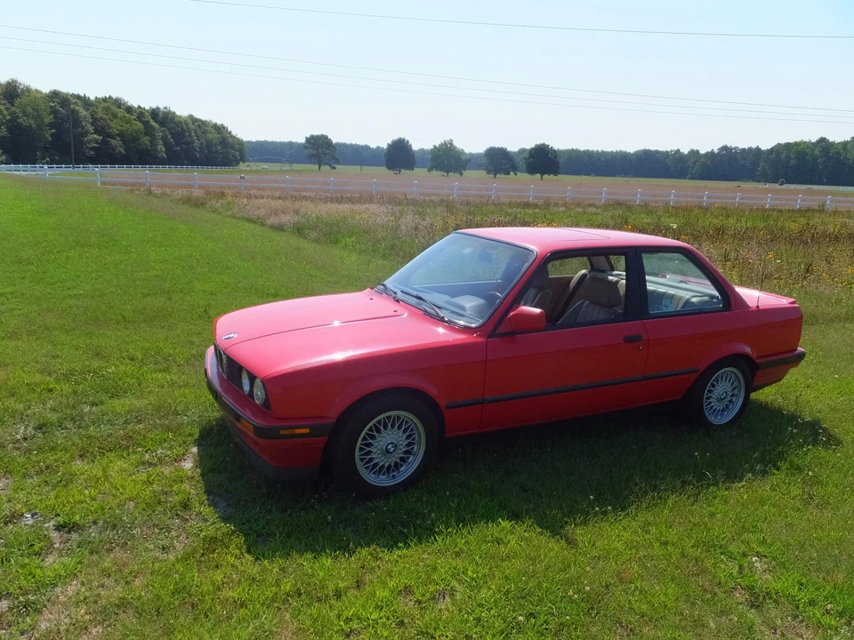 1991 BMW E30 3 Series - Image 3 of 31