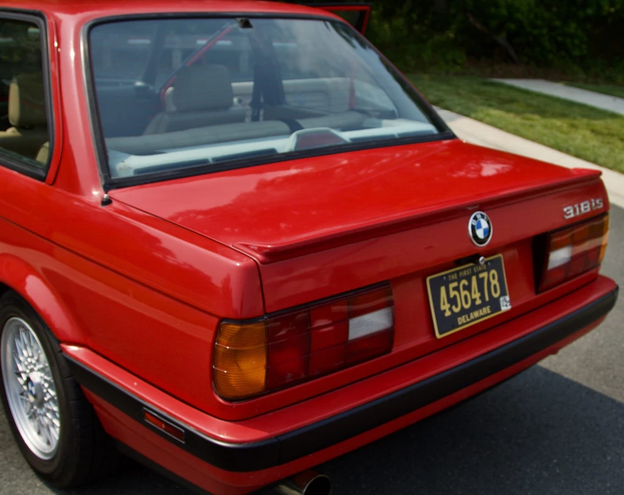 1991 BMW E30 3 Series - Image 25 of 31
