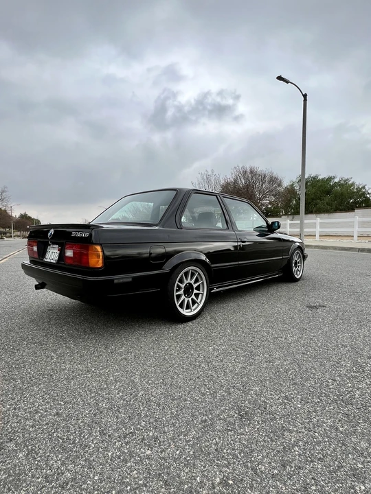 1991 BMW E30 3 Series - Image 10 of 31