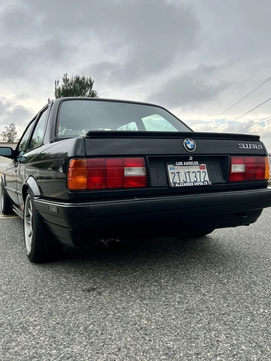 1991 BMW E30 3 Series - Image 14 of 31