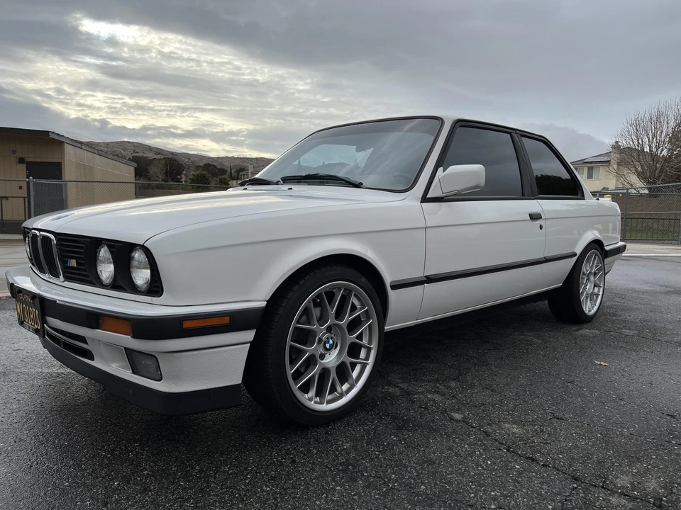 1991 BMW E30 3 Series - Image 3 of 31