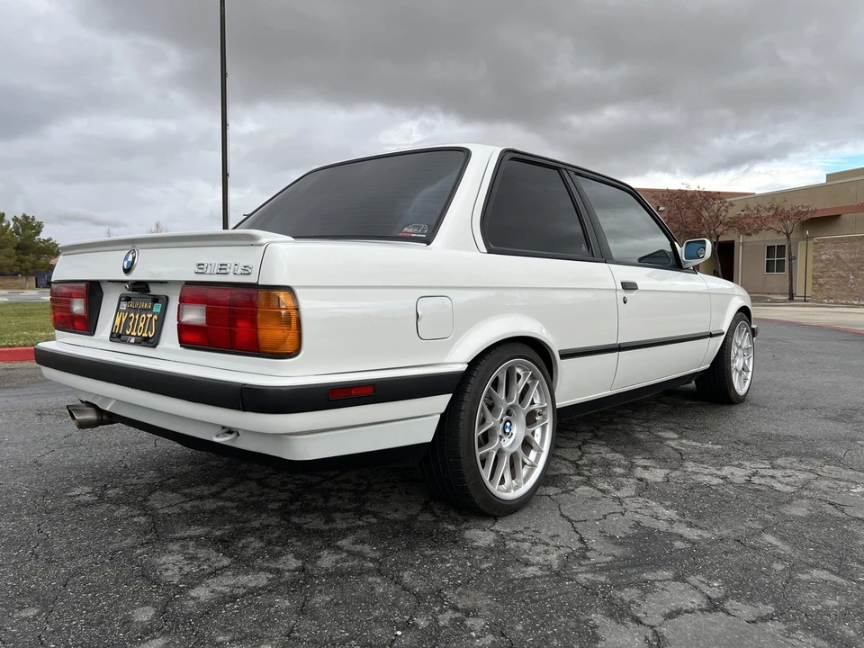 1991 BMW E30 3 Series - Image 22 of 31
