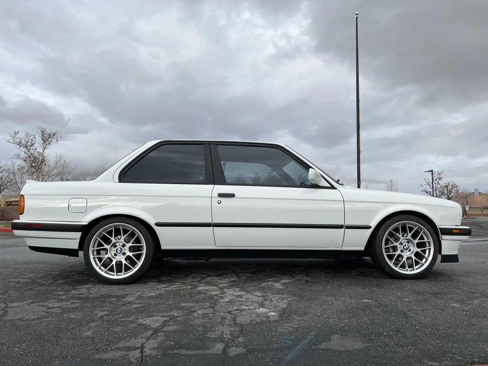 1991 BMW E30 3 Series - Image 19 of 31