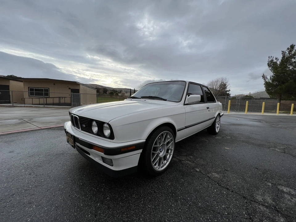 1991 BMW E30 3 Series - Image 5 of 31