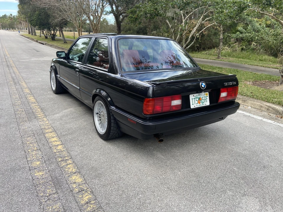 1991 BMW E30 3 Series - Image 7 of 31