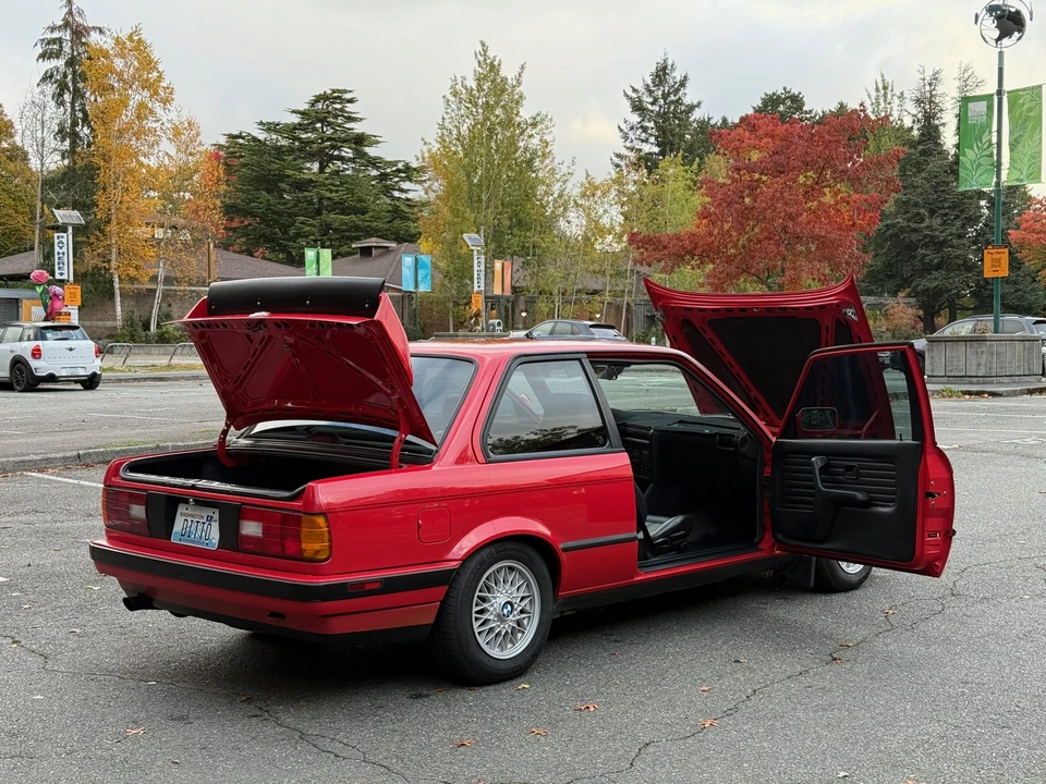 1991 BMW E30 3 Series - Image 17 of 31
