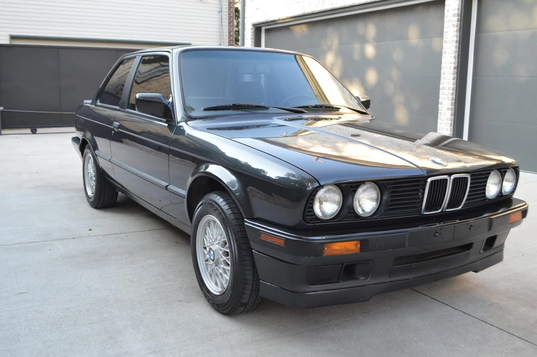 1991 BMW E30 3 Series - Image 4 of 31