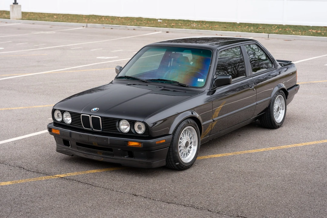 1991 BMW E30 3 Series - Image 2 of 31