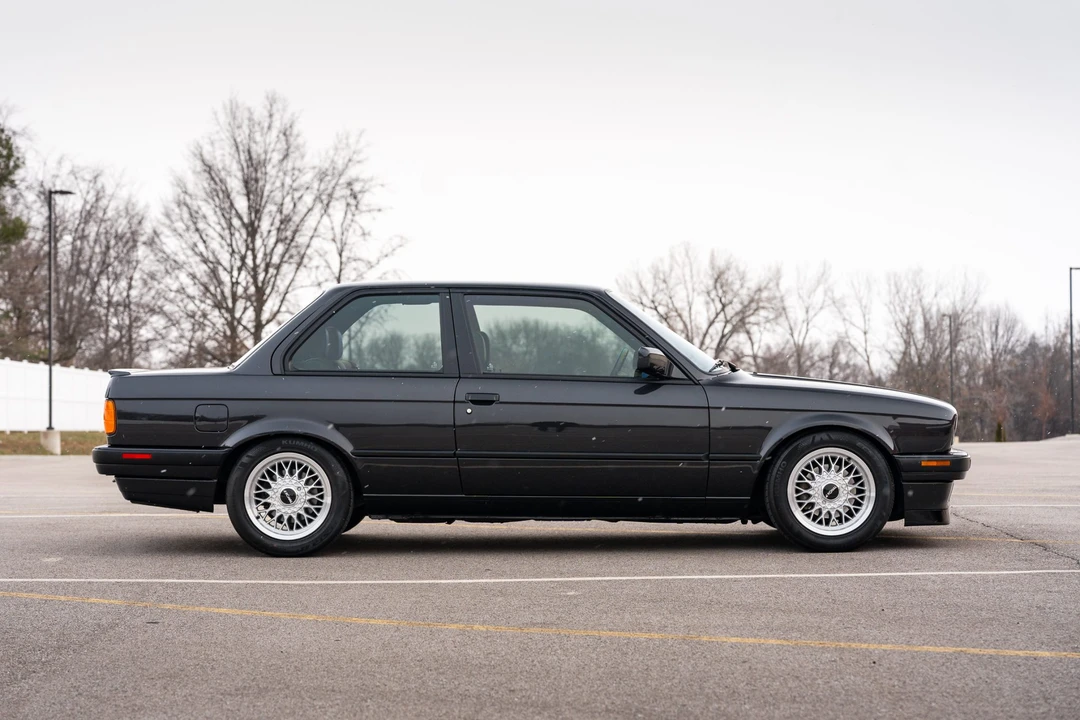 1991 BMW E30 3 Series - Image 11 of 31