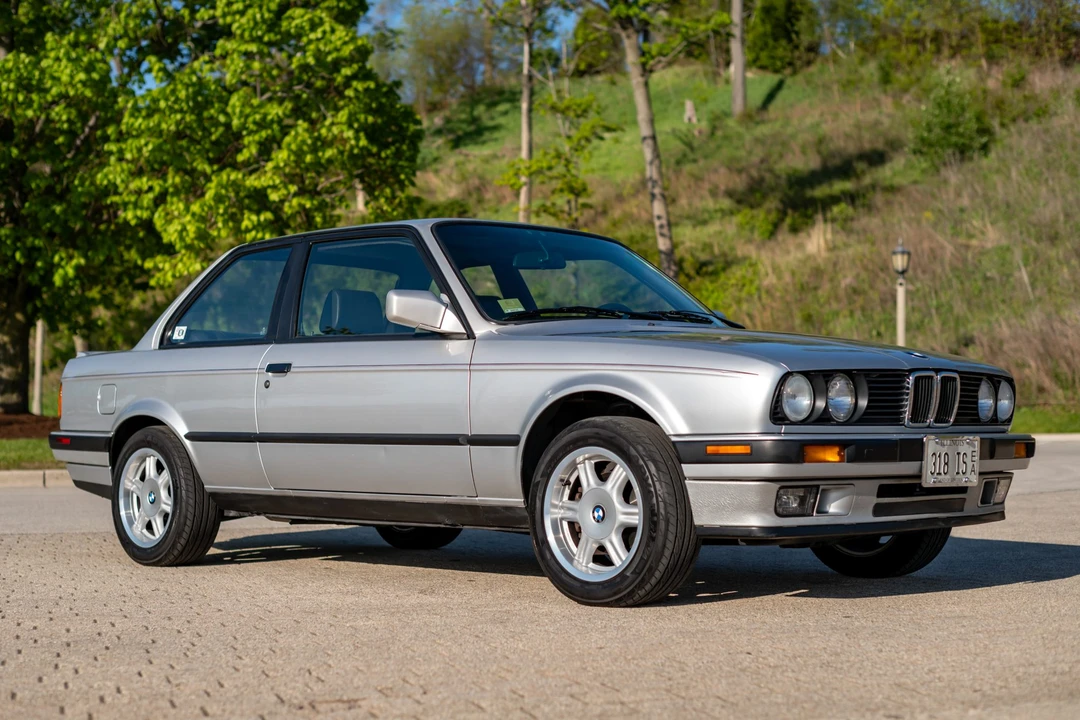 1991 BMW E30 3 Series - Image 4 of 31