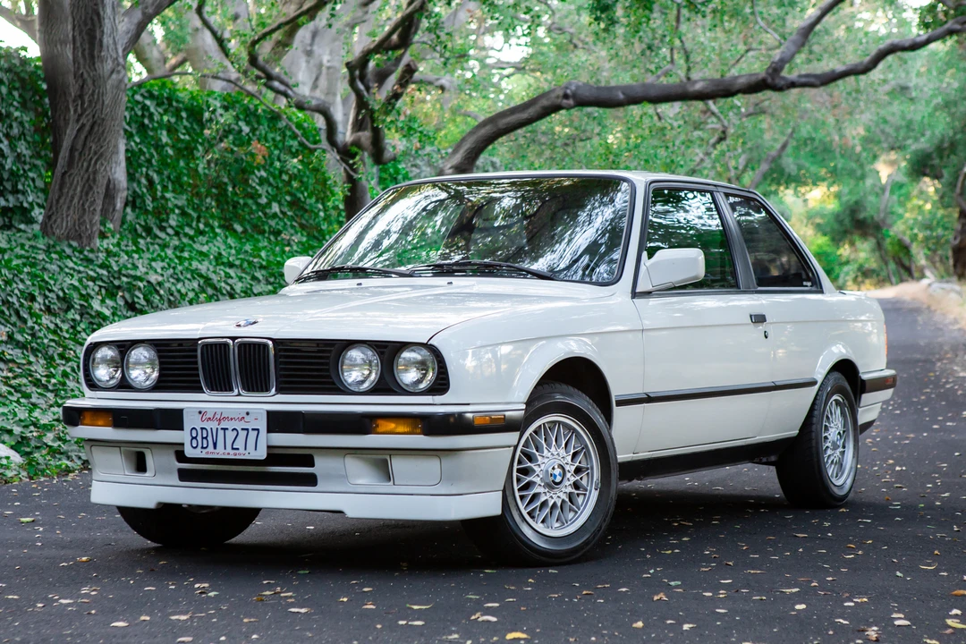 1991 BMW E30 3 Series - Image 2 of 31
