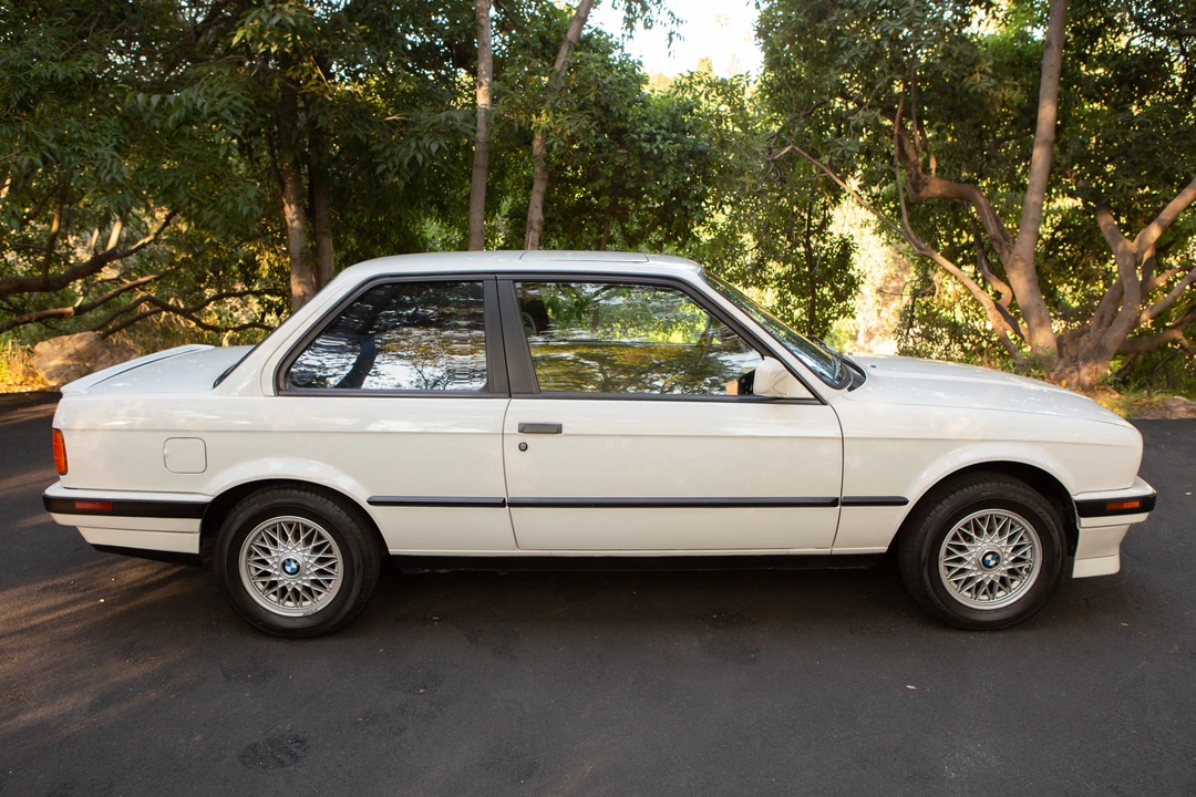 1991 BMW E30 3 Series - Image 19 of 31