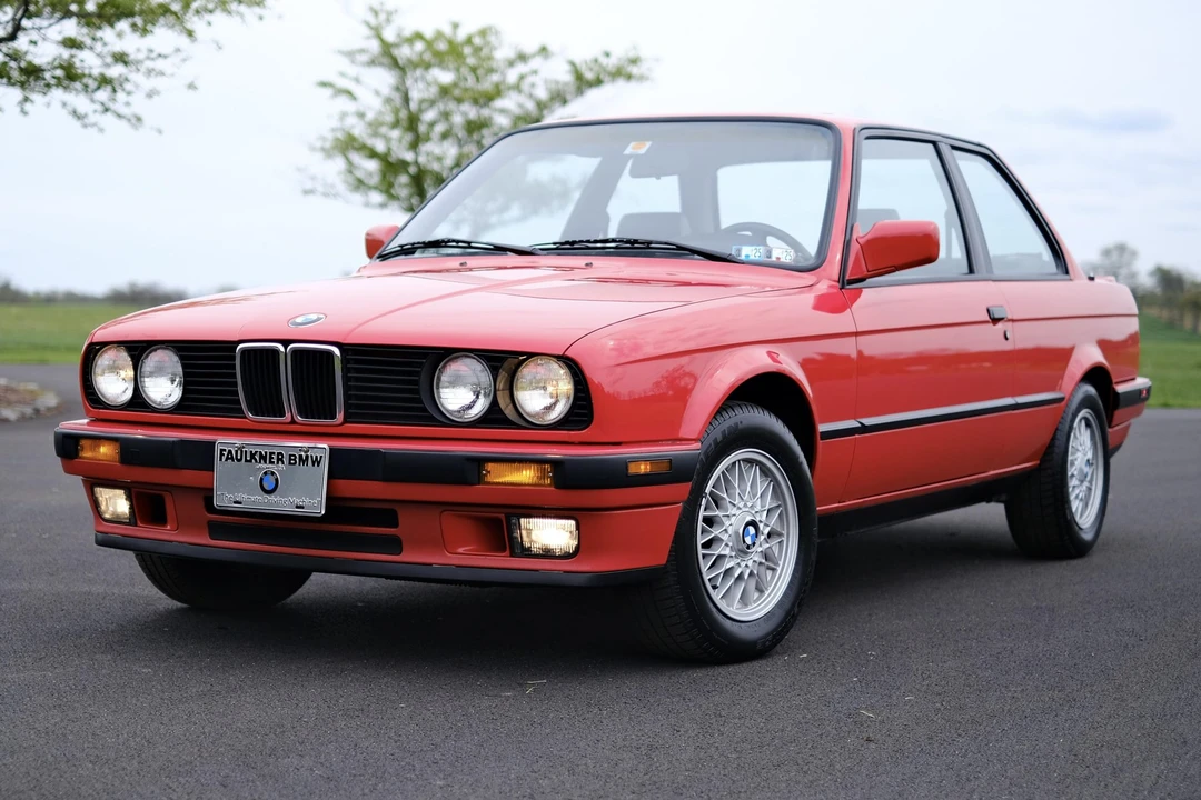 1991 BMW E30 3 Series - Image 2 of 31