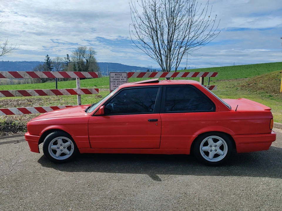 1991 BMW E30 3 Series - Image 6 of 31