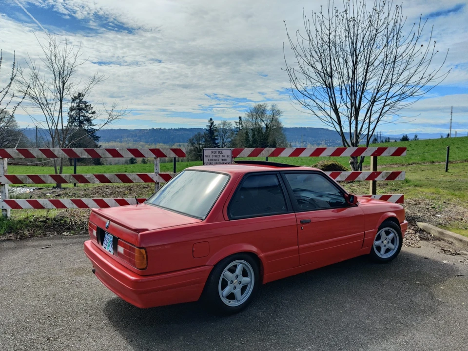 1991 BMW E30 3 Series - Image 12 of 31