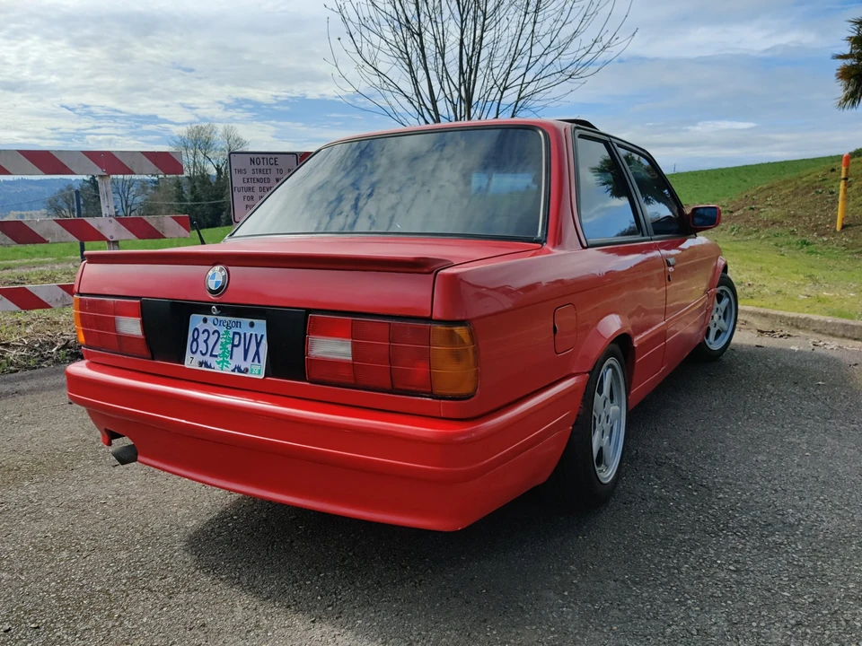 1991 BMW E30 3 Series - Image 11 of 31