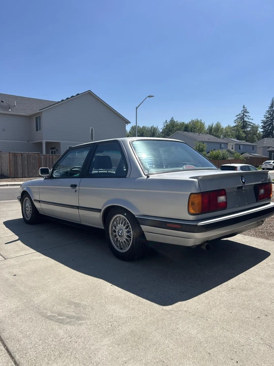 1991 BMW E30 3 Series - Image 10 of 31