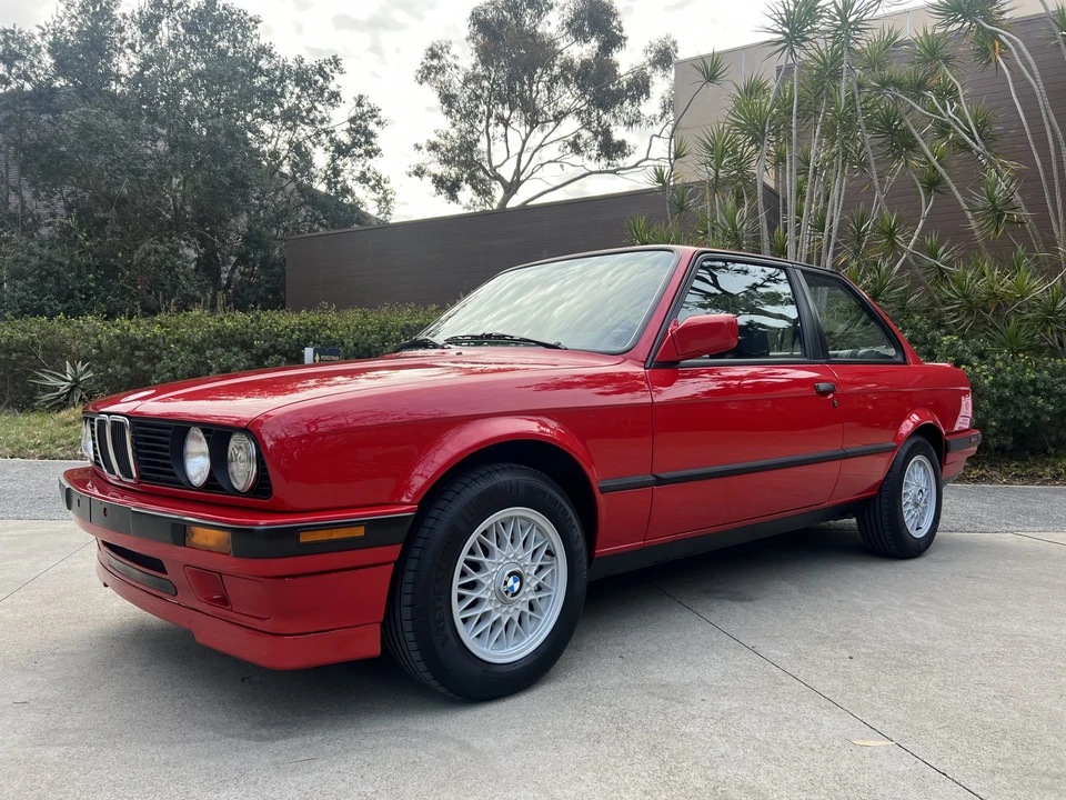 1991 BMW E30 3 Series - Image 4 of 31