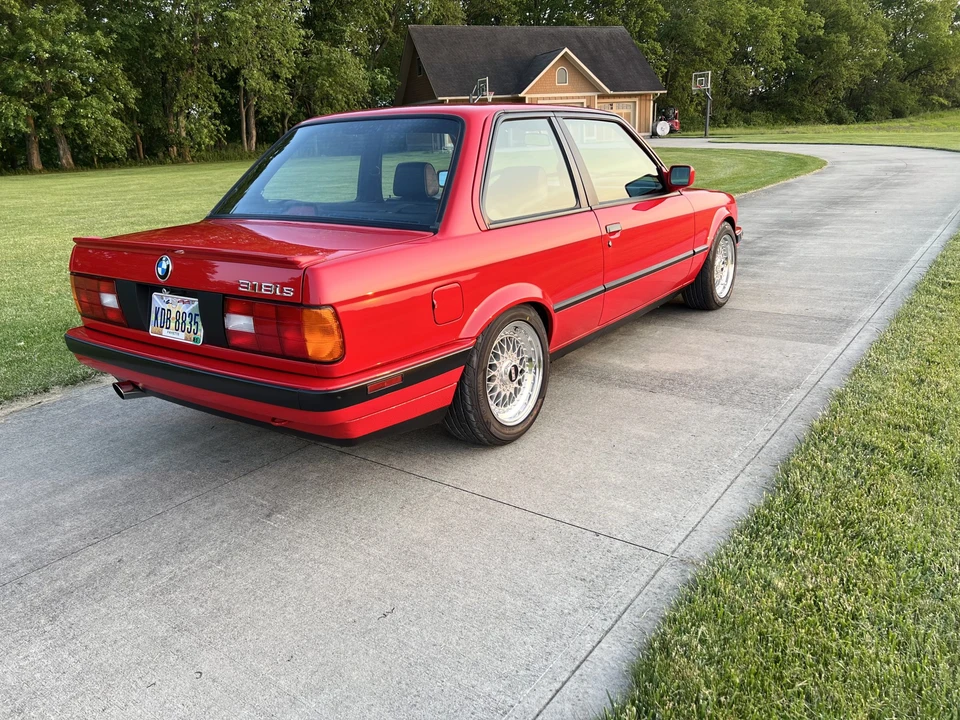 1991 BMW E30 3 Series - Image 8 of 31