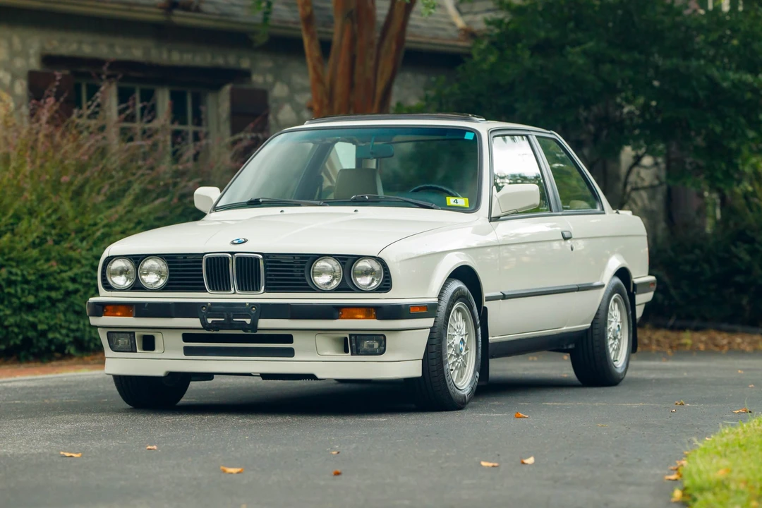 1991 BMW E30 3 Series - Image 2 of 31
