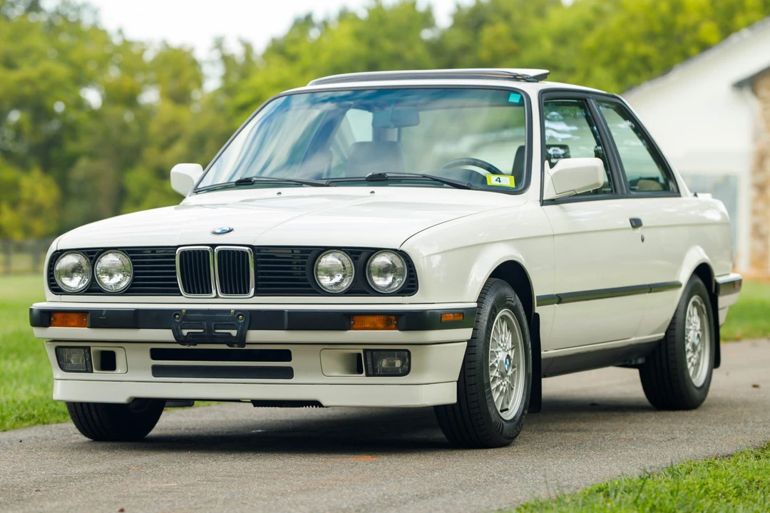 1991 BMW E30 3 Series - Image 3 of 31