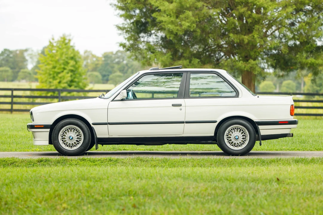 1991 BMW E30 3 Series - Image 6 of 31