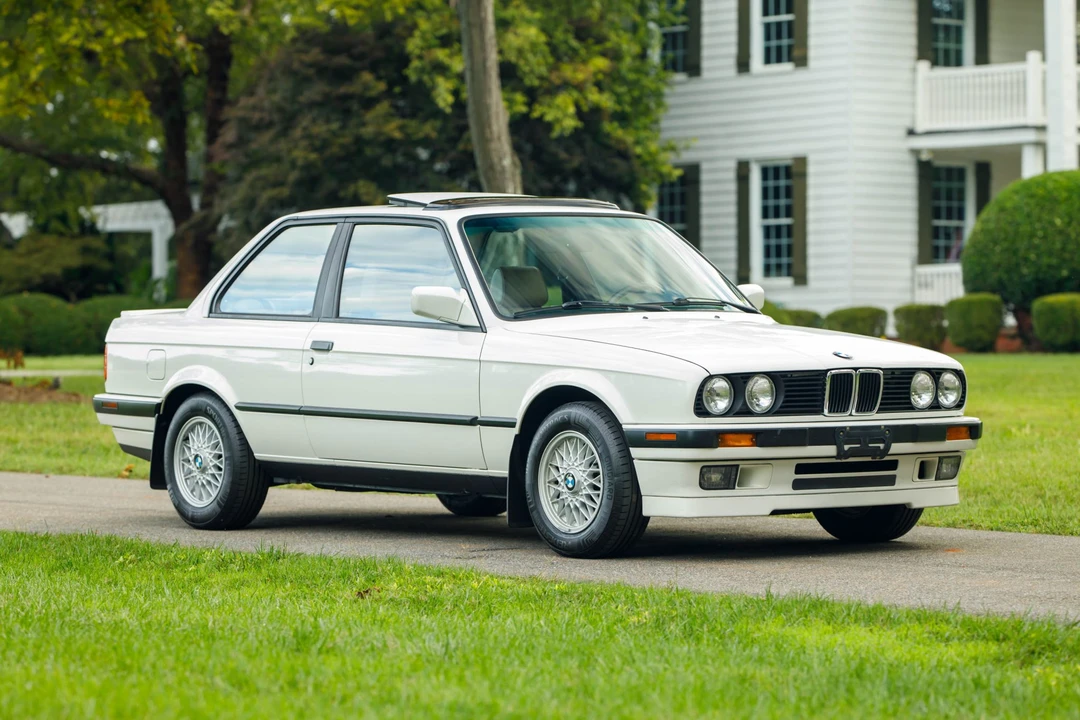 1991 BMW E30 3 Series - Image 16 of 31