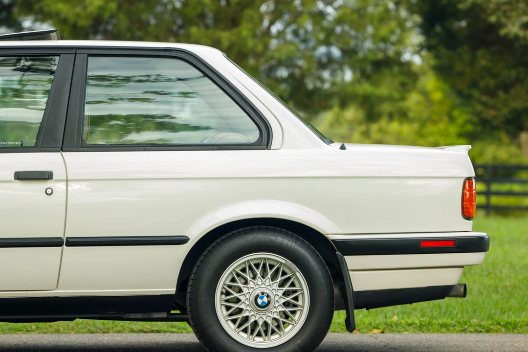 1991 BMW E30 3 Series - Image 28 of 31