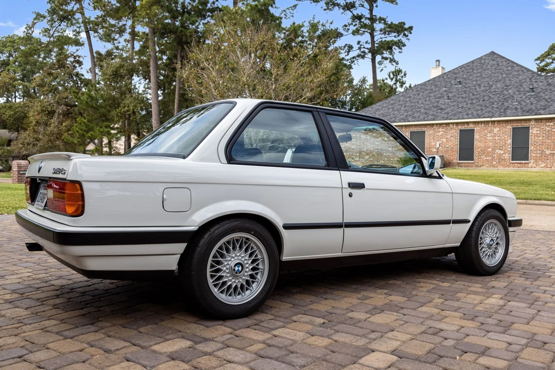 1991 BMW E30 3 Series - Image 12 of 31