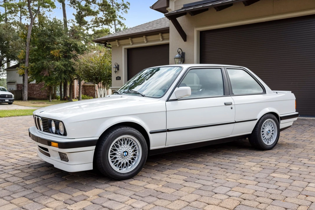 1991 BMW E30 3 Series - Image 3 of 31