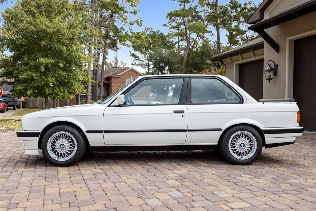 1991 BMW E30 3 Series - Image 15 of 31