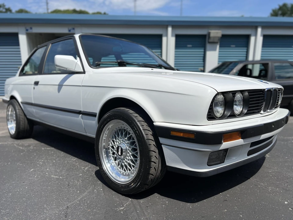 1991 BMW E30 3 Series - Image 3 of 31